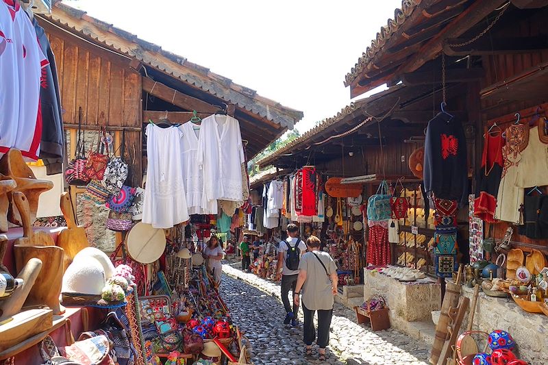 Découverte des attraits culturels du pays au sud de Tirana à la Riviera albanaise 