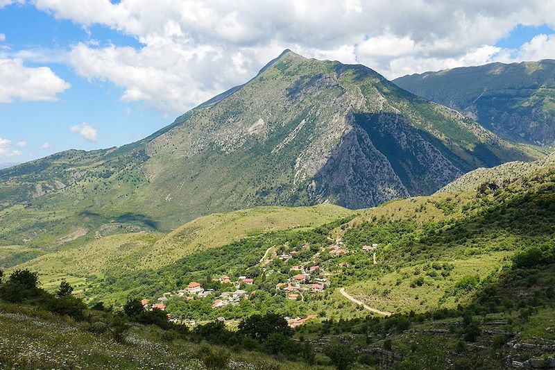 Découverte des attraits culturels du pays au sud de Tirana à la Riviera albanaise 