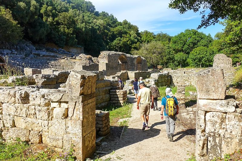 Découverte des attraits culturels du pays au sud de Tirana à la Riviera albanaise 