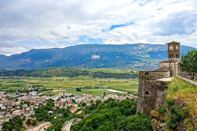 Voyage de 2 semaines en Albanie du nord au sud, des Alpes dinariques à la Riviera via Ohrid, Permet, Berat, Korça et Gjirokastër