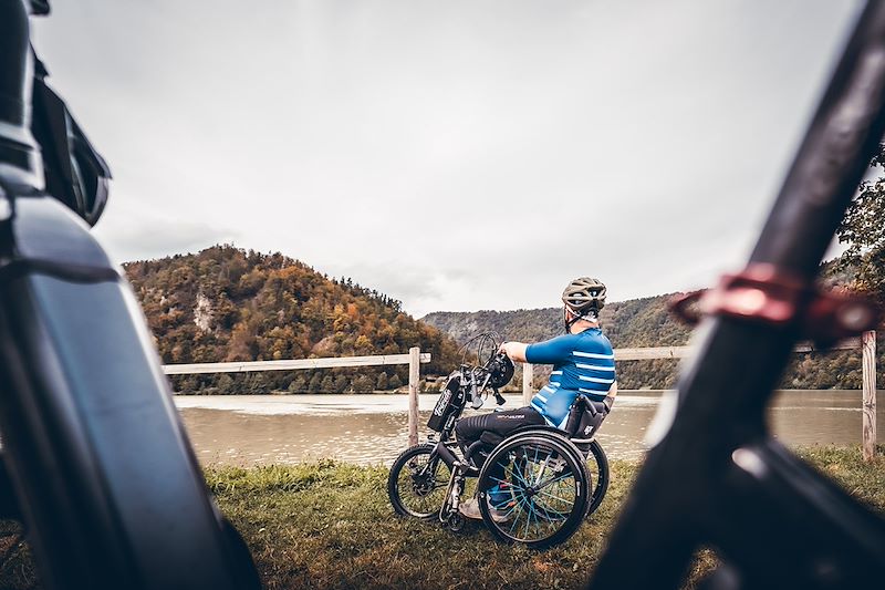 Le Danube à vélo, avec l'incontournable tronçon de l’EuroVelo 6 qui relie Passau à Vienne par la vallée de Wachau et ses vignobles