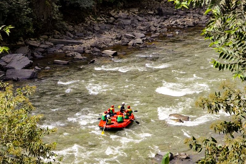 Multiactivités en famille, des fabuleux espaces du Sud Lipez aux rives vivifiantes du Titicaca, via les balcons de l’Amazonie !