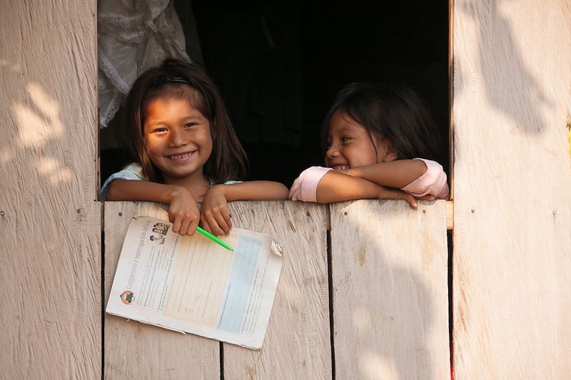 Fillettes en Amazonie - Brésil