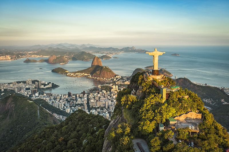 De l'exubérante São Paulo aux plages sauvages d'Ilha Grande, par les charmes de Paraty et de l’envoûtante Rio de Janeiro !