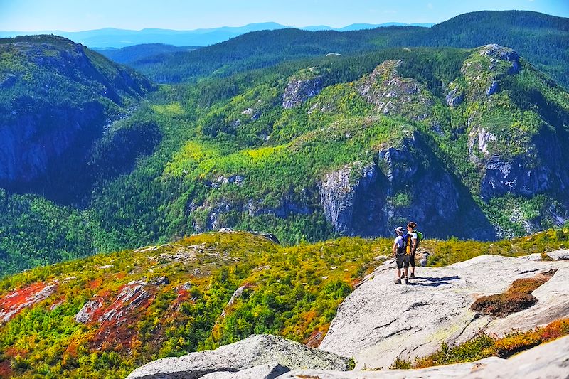 Road trip en camping-car au Québec du parc national de la Mauricie au Parc National du Saguenay avec emplacements dans les parcs