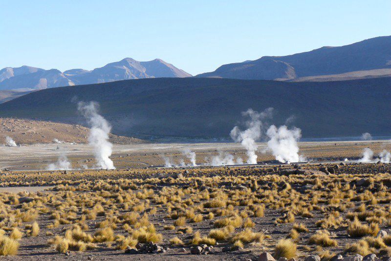 Voyage au Chili avec le désert d'Atacama et l'Ile de Pâques en passant par Valparaiso, le geyser del Tatio et la vallée de la lune