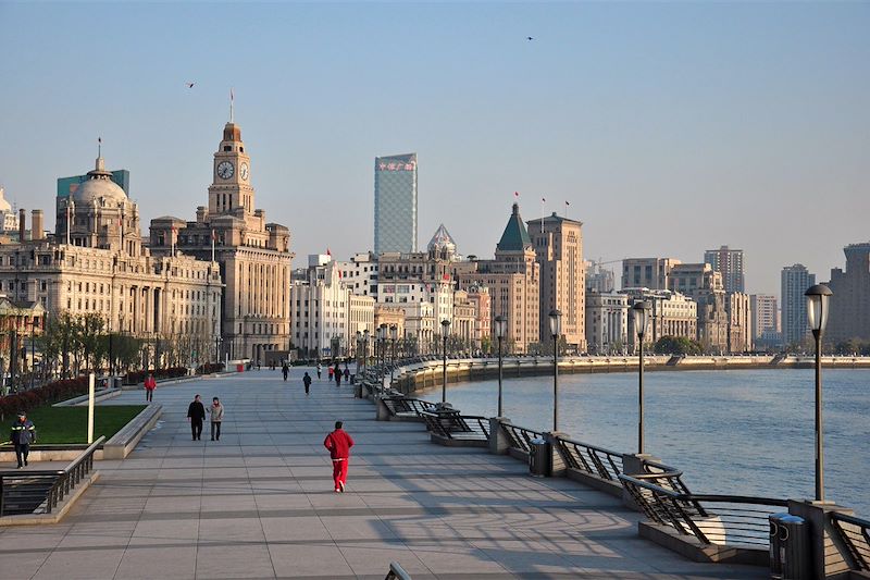 Embarquer à bord d’un voyage en train, entre Shanghai et Canton, pour explorer le patrimoine naturel d’une Chine riche en trésors 