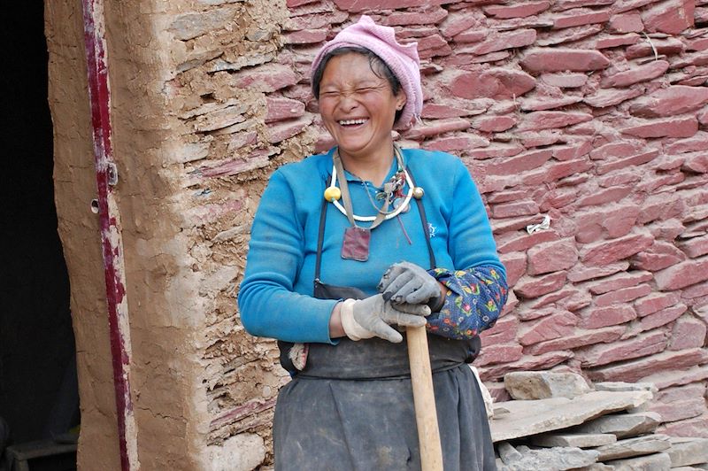 Découverte du Kailash par la route nord via Lhassa, le royaume de Gugé et les monastères légendaires du toit du monde