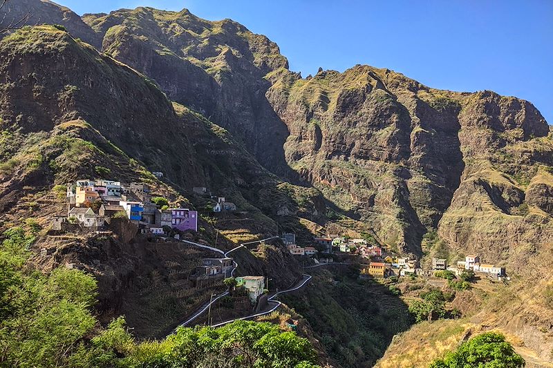 Voyage au Cap Vert de Sao Vicente à Santo Antao, découvertes et randonnées en autonomie avec notre application MyNomade