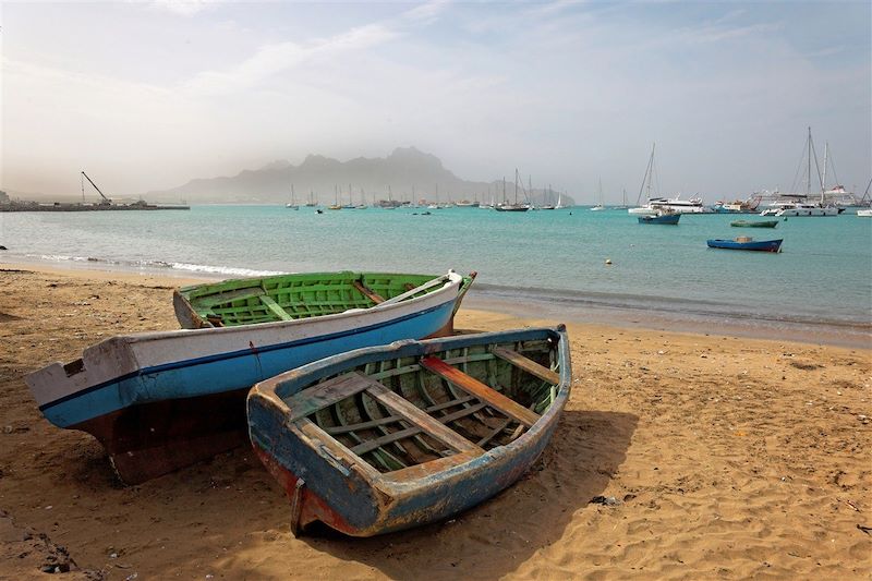 Bateaux de pêche à Mindelo - Île de Sao Vicente - Cap Vert