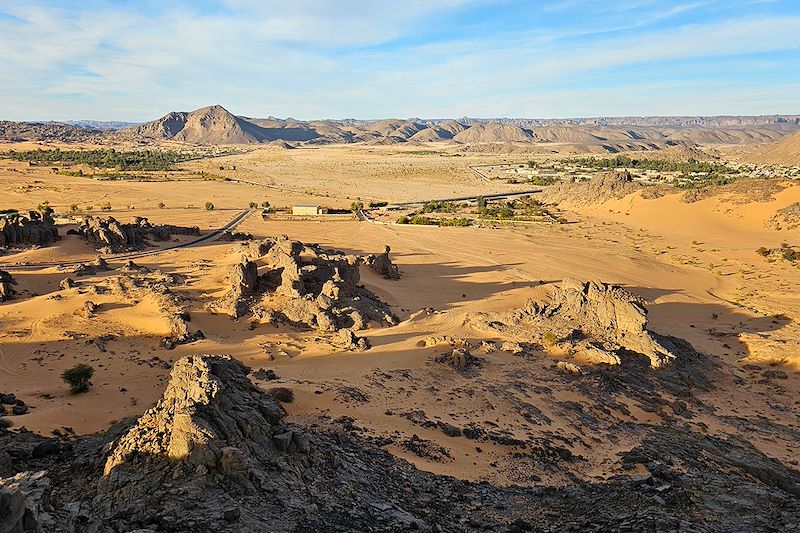 Un voyage en 4x4 au cœur du grand Sahara algérien, le Tassili n'Ajjer et ses secrets les plus cachés en hébergement confort !