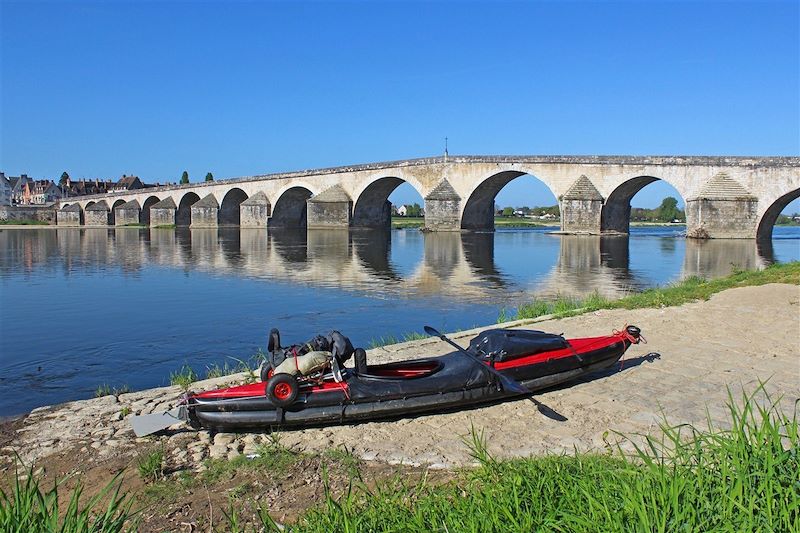 Canoë-kayak sur la Loire - Pont de Gien