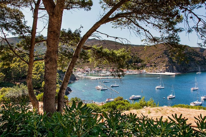 Croisière et balades au fil de l'eau, Cap Corse, désert des Agriates et archipel Toscan