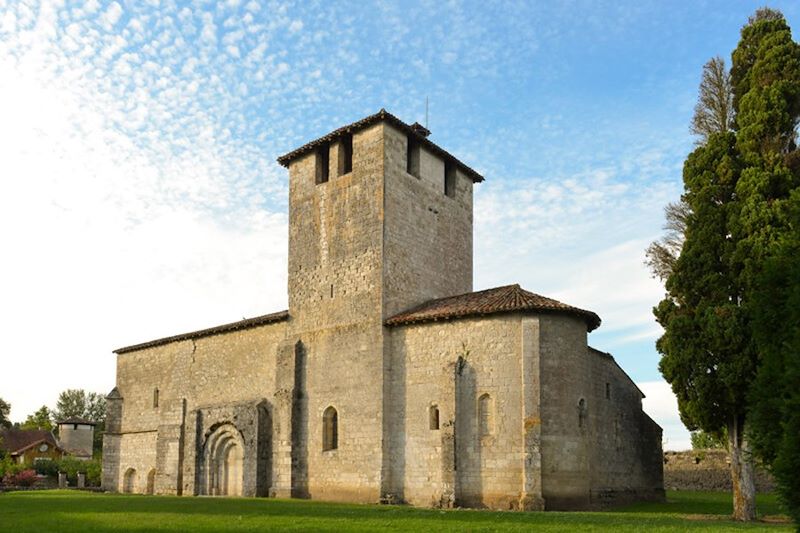 Église Saint Christophe à Vianne - Nouvelle-Aquitaine - France