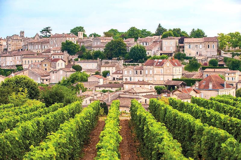 Voyage culinaire à la découverte des saveurs bordelaises, avec un déjeuner dans le restaurant de Philippe Etchebest.