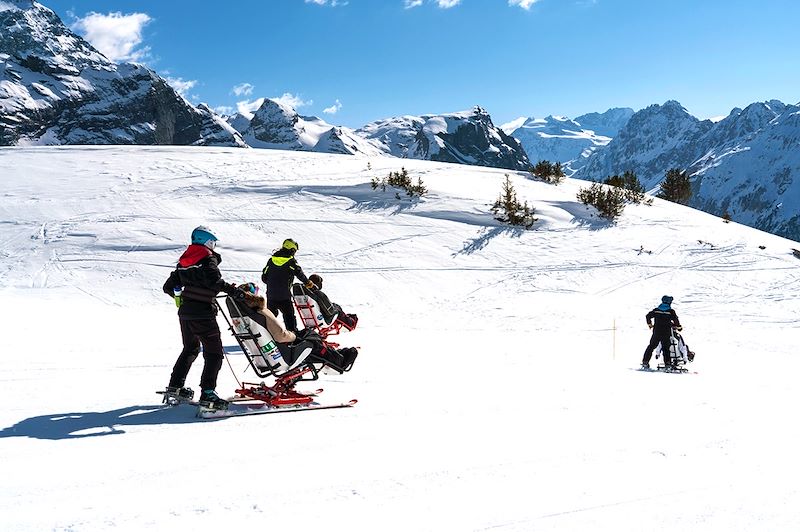 Séjour hiver accessible dans le Vercors sauvage avec des activités dédiées aux personnes en situation de handicap