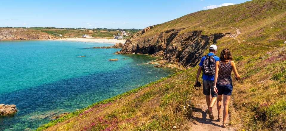 Roadtrip en Bretagne Sud en van aménagé : paysages sauvages et randonnées de la presqu’île de Crozon à la côte sauvage de Quiberon