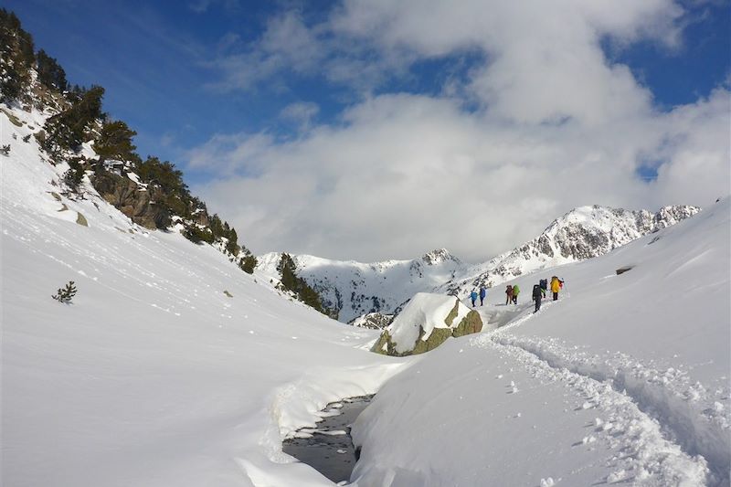 Aventure en raquettes au cœur des Pyrénées catalanes