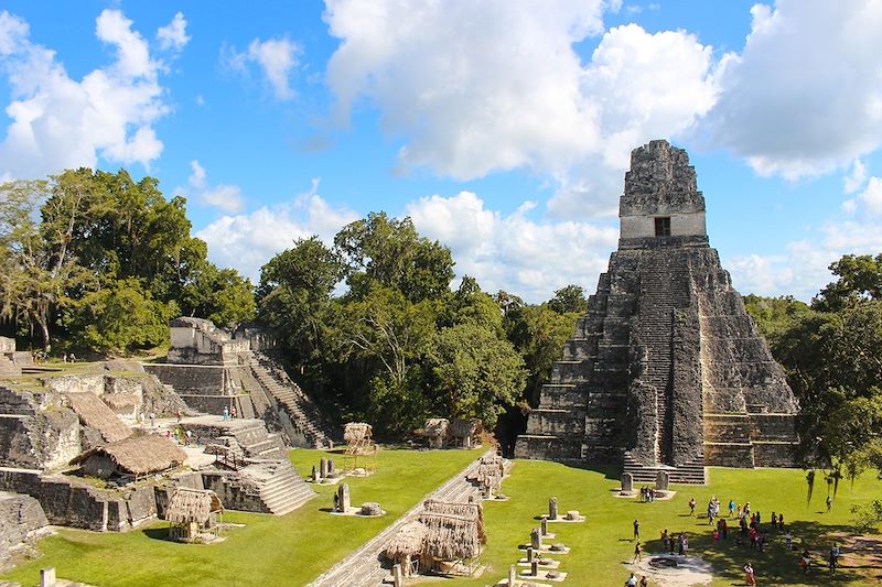 Traversée du monde maya, d’un trek volcanique au Guatemala aux plages caribéennes du Mexique, via la jungle et ses joyaux perdus !