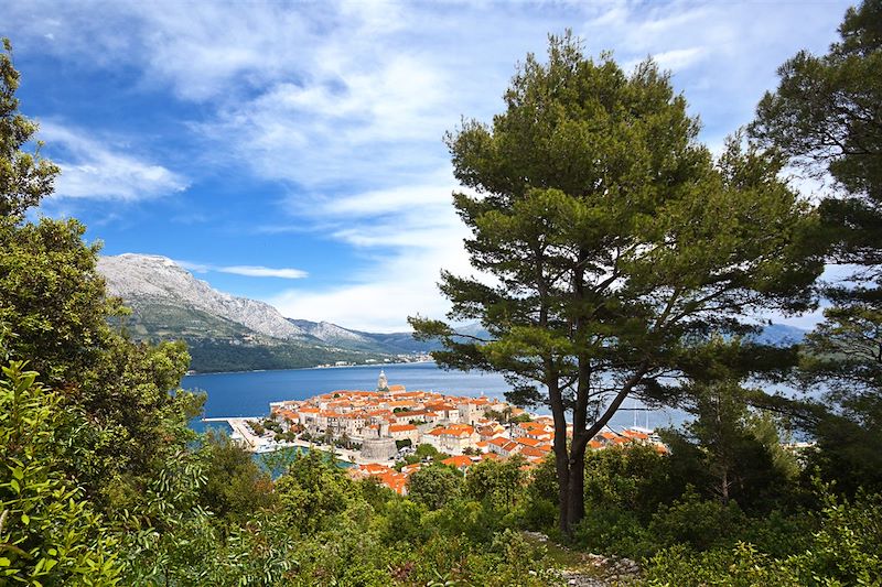 Voyage en Dalmatie du sud et randonnées à travers les îles de Brac, Hvar, Korcula et Mljet.