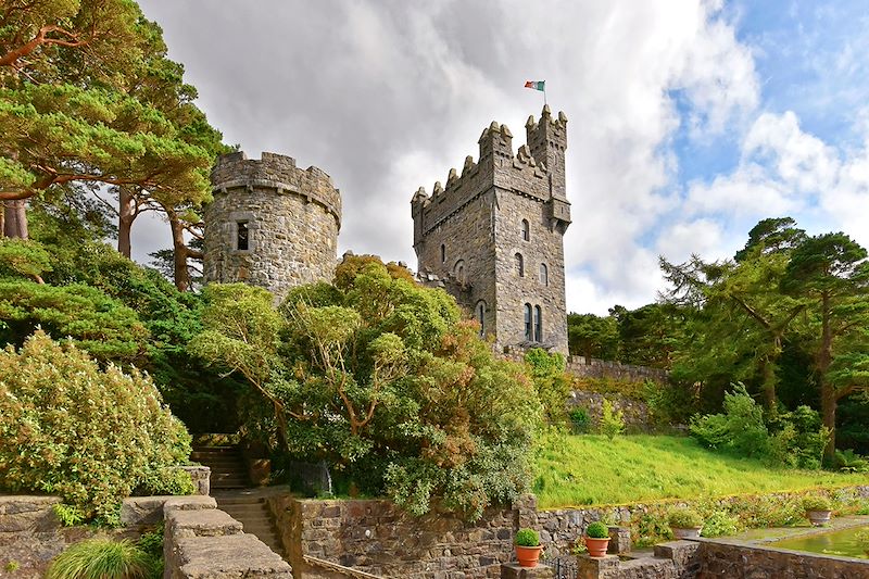 Des grands espaces sauvages du Donegal aux charmes de l'Irlande du nord. Une itinérance tout en contrastes.