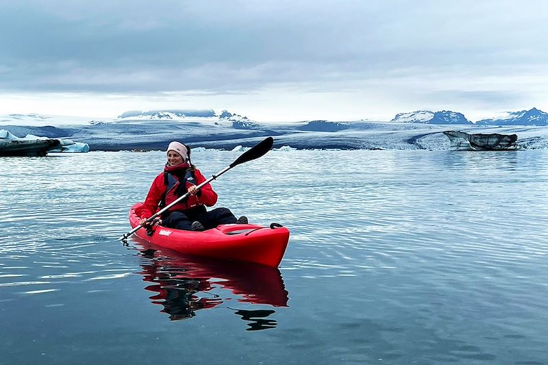 Voyage en Islande pour un hiver à la chasse aux aurores boréales avec le Cercle d'or, les glaciers de la côte sud et Blue Lagoon.