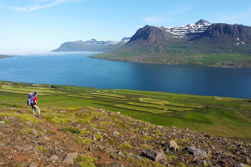 Randonnée dans le fjord Seydisfjördur - Islande