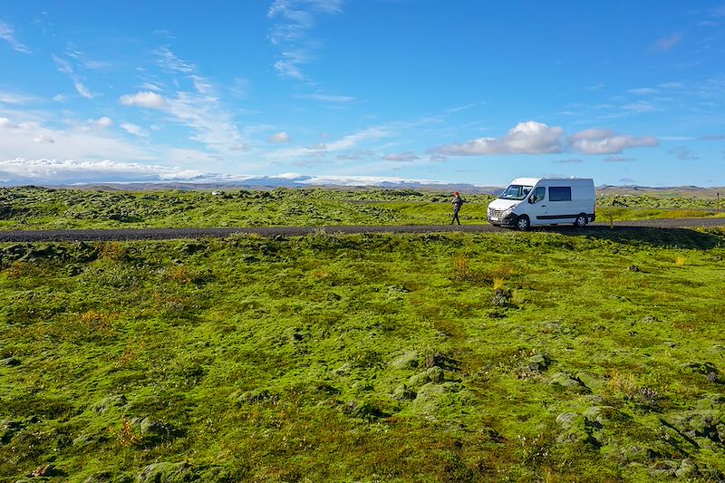 Road trip de 15 jours en Islande en van 4x4 équipé camping pour une découverte approfondie de l'Islande