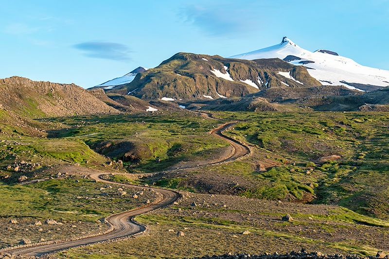 Road trip de 15 jours en Islande en van 4x4 équipé camping pour une découverte approfondie de l'Islande