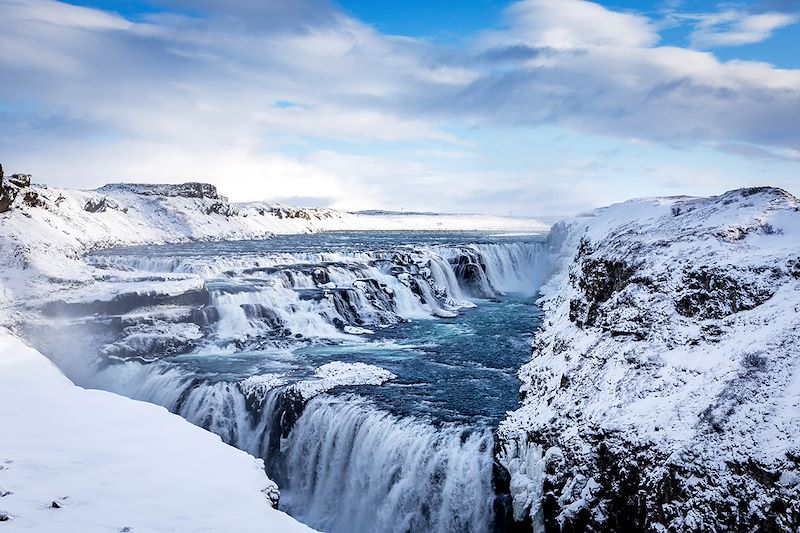 Les plus beaux spots du sud de l'Islande, en version hivernale, raquettes aux pieds et aurores boréales dans le ciel