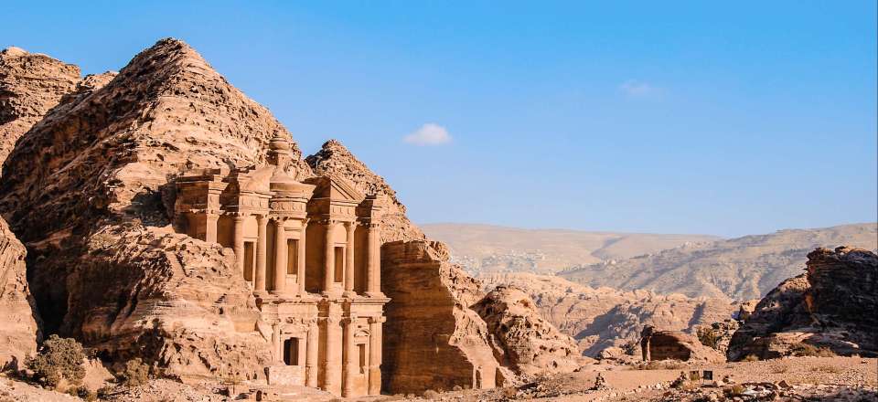 Un autotour complet à la découverte des sites majeurs du pays, d'Amman à Petra en passant par la mer morte et le Wadi Rum