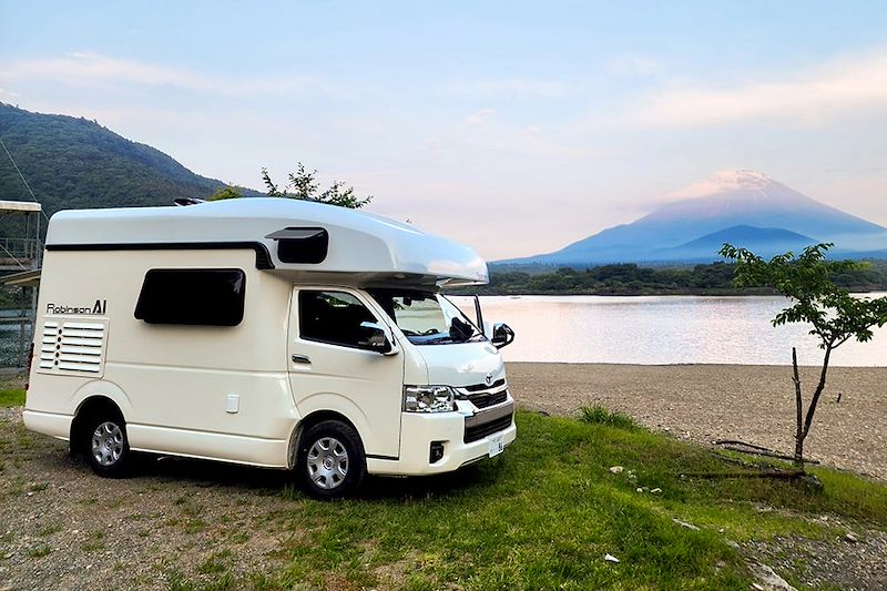 Voyage en campervan dans la campagne Japonaise en plein cœur de l’île de Shikoku. 