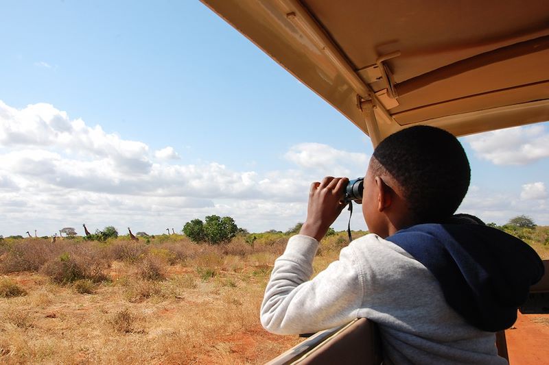 Safari en famille dans le parc Tsavo Est - Kenya