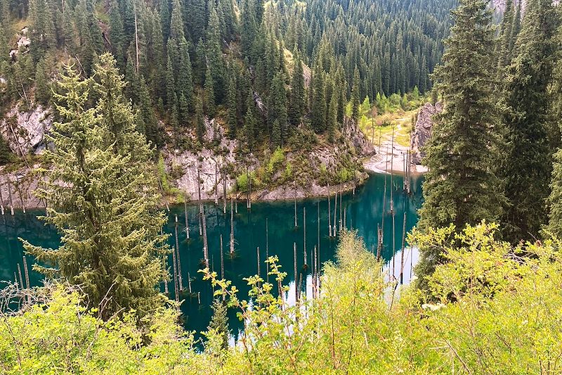 Explorer les incontournables de trois pays d'Asie centrale, Kazakhstan, Kirghizistan et Ouzbékistan en un seul voyage !