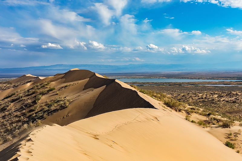 Explorer les incontournables de trois pays d'Asie centrale, Kazakhstan, Kirghizistan et Ouzbékistan en un seul voyage !