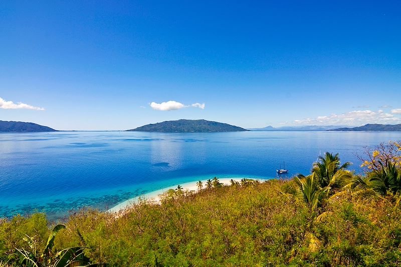 Nosy Komba vue depuis Nosy Be - Madagascar