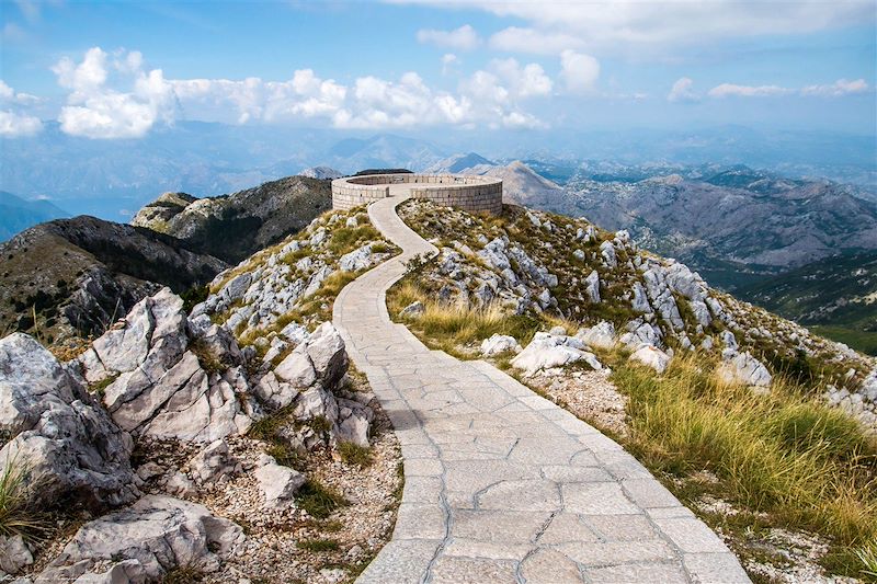 Les meilleures randonnées du Monténégro, des bouches de Kotor au Parc national de Durmitor.