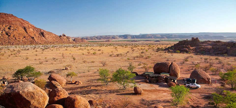 Nuits sous tente et autotour à la découverte des déserts et des grands parcs namibiens: Etosha, Damaraland, désert du Namib...