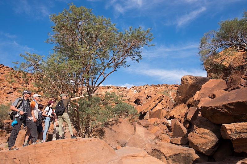 Voyage Famille Namibie, multi-activités avec vos ados: Canoë kayak, surf dans les dunes, safaris animaliers, rando dans le désert 