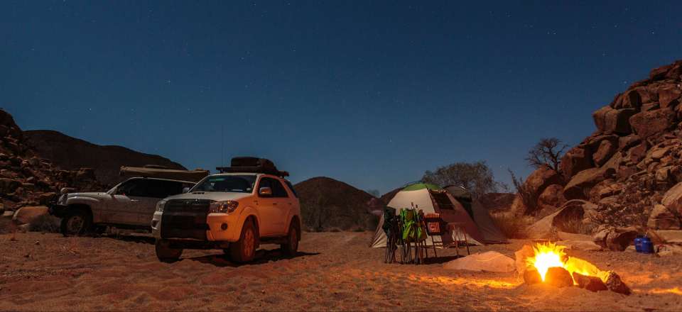 Voyage 4x4 en Namibie avec tente de toit à la découverte des plus beaux sites du pays, du parc d'Etosha au désert du Namib