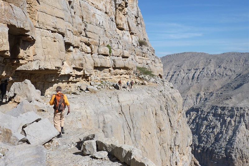 Voyage au Musandam avec chauffeur, navigation en Dhow, Kayak et rando au Wadi Ain puis découverte de Dubaï 