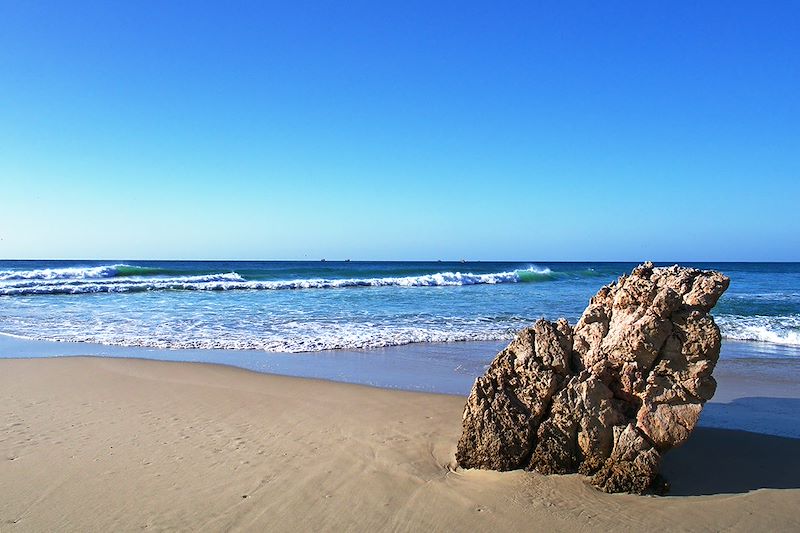 Plage à Ras Madrakah - Gouvernorat d'Al-Wusta - Oman