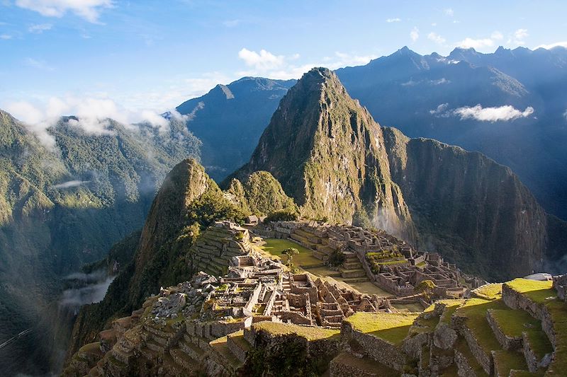 Balades à la découverte des cultures andines millénaires, d’Arequipa au Machu Picchu, via le lac Titicaca…Extension aux Galápagos!