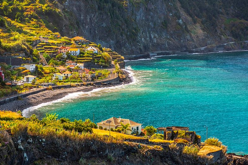 Madère en été, une découverte de l’île en période estivale avec un panel des plus belles randonnées et les plages de Porto Santo.