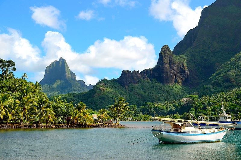 Voyage au volant de votre van aménagé en Polynésie, deux semaines d’aventure avec les plus beaux sites de Tahiti et Moorea