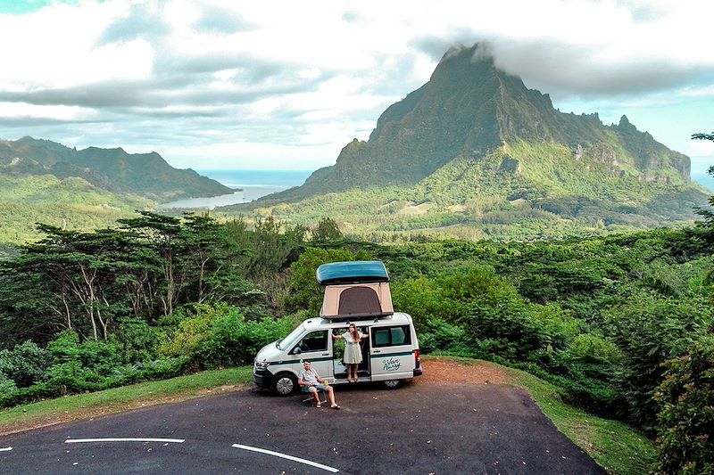 Voyage au volant de votre van aménagé en Polynésie, deux semaines d’aventure avec les plus beaux sites de Tahiti et Moorea