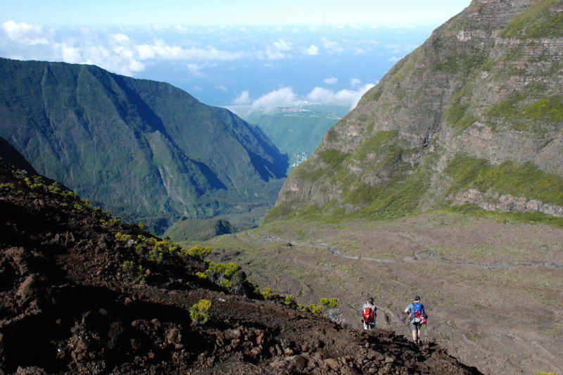 Trek aux Grand Bénare et piton des Neiges puis randonnée sportive dans les cirques volcaniques de La Réunion