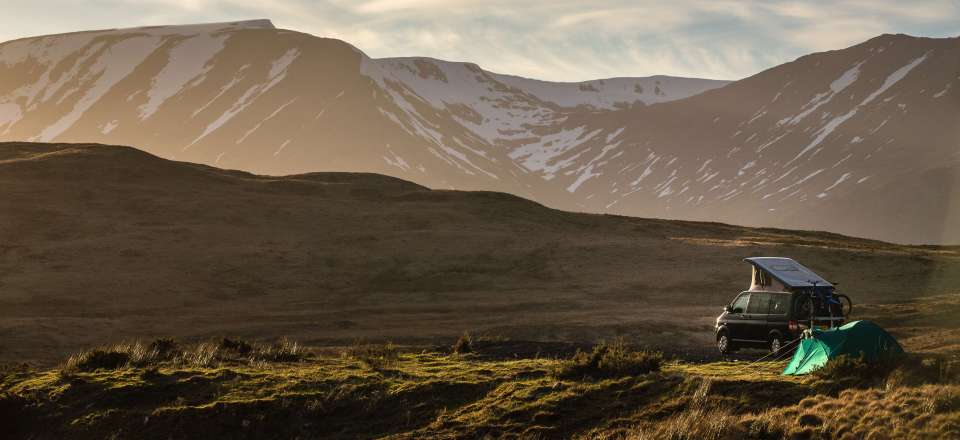 Road trip en van dans les plus beaux sites écossais de Edimbourg à l'île de Skye le tout en camping dans des spots sublimes !