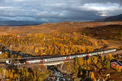 voyage De Stockholm à la Laponie en train