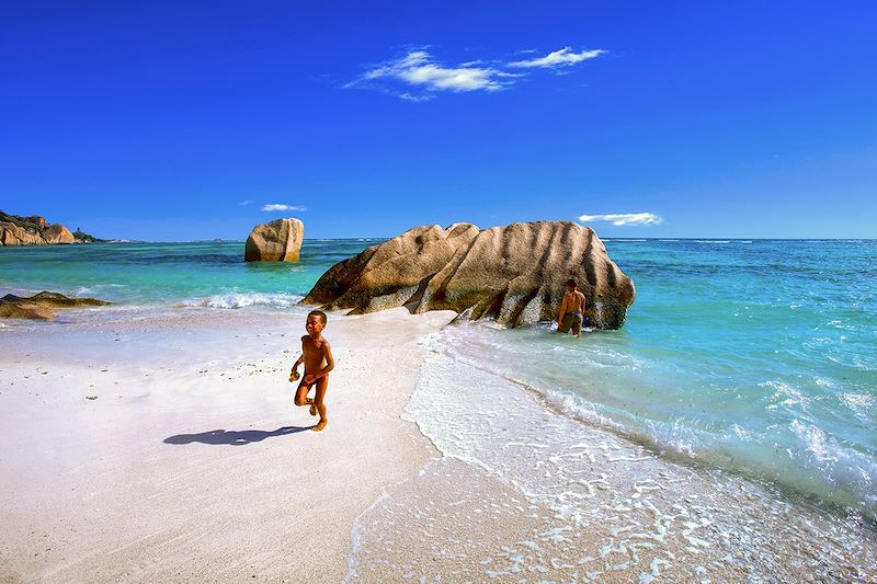 Une découverte des Seychelles en famille sur les îles de Mahé, Praslin et La Digue avec séjour en appartements tout équipés